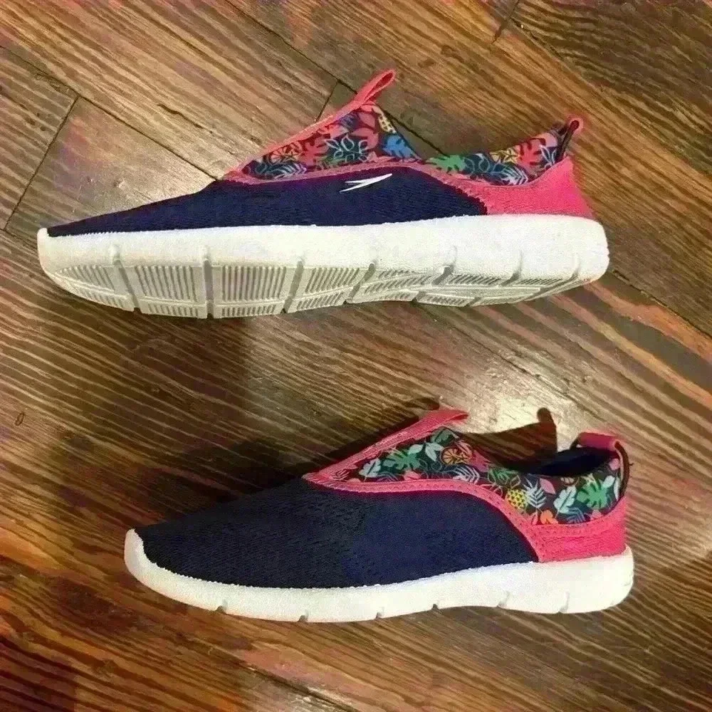 Speedo Juniors Girls Tropical  Floral  Water Shoes Size Medium 2-3